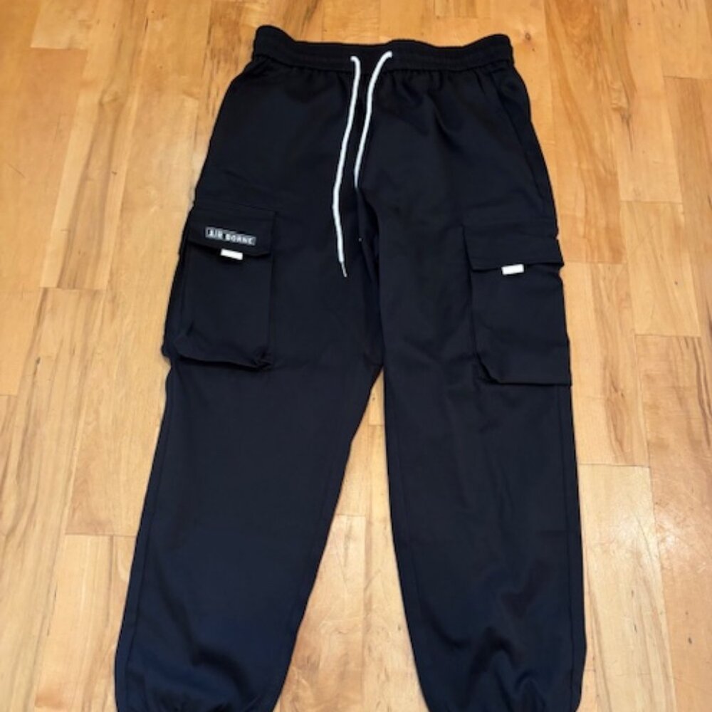 Manfinity Men's Black Air Borne Pants - Medium